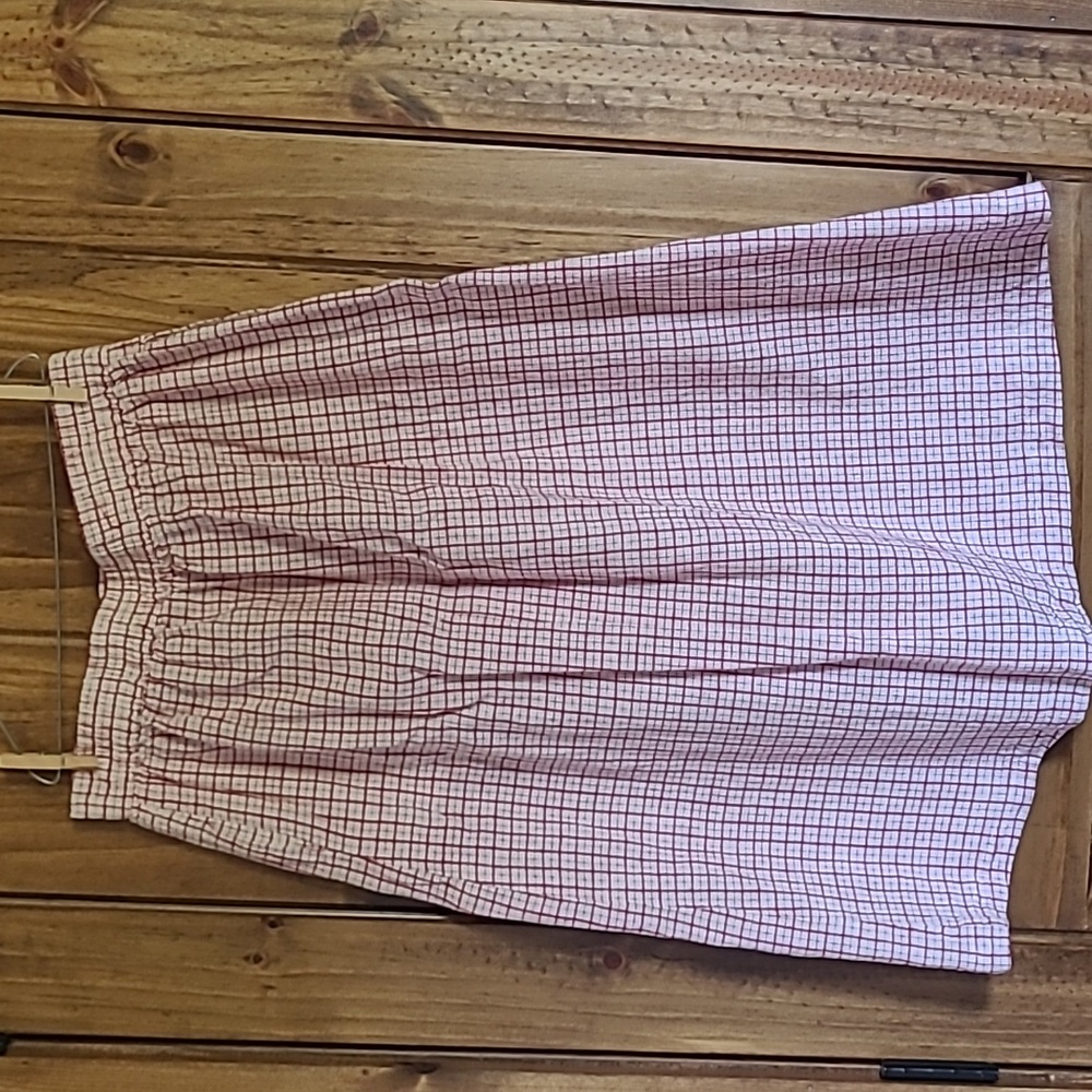 Max Studio red & white skirt. Size L - Picture 3 of 6